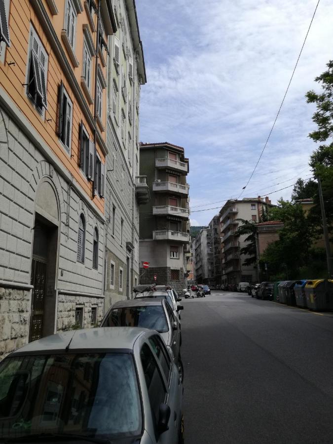 Apartament Casa Giuliana Triest Zewnętrze zdjęcie